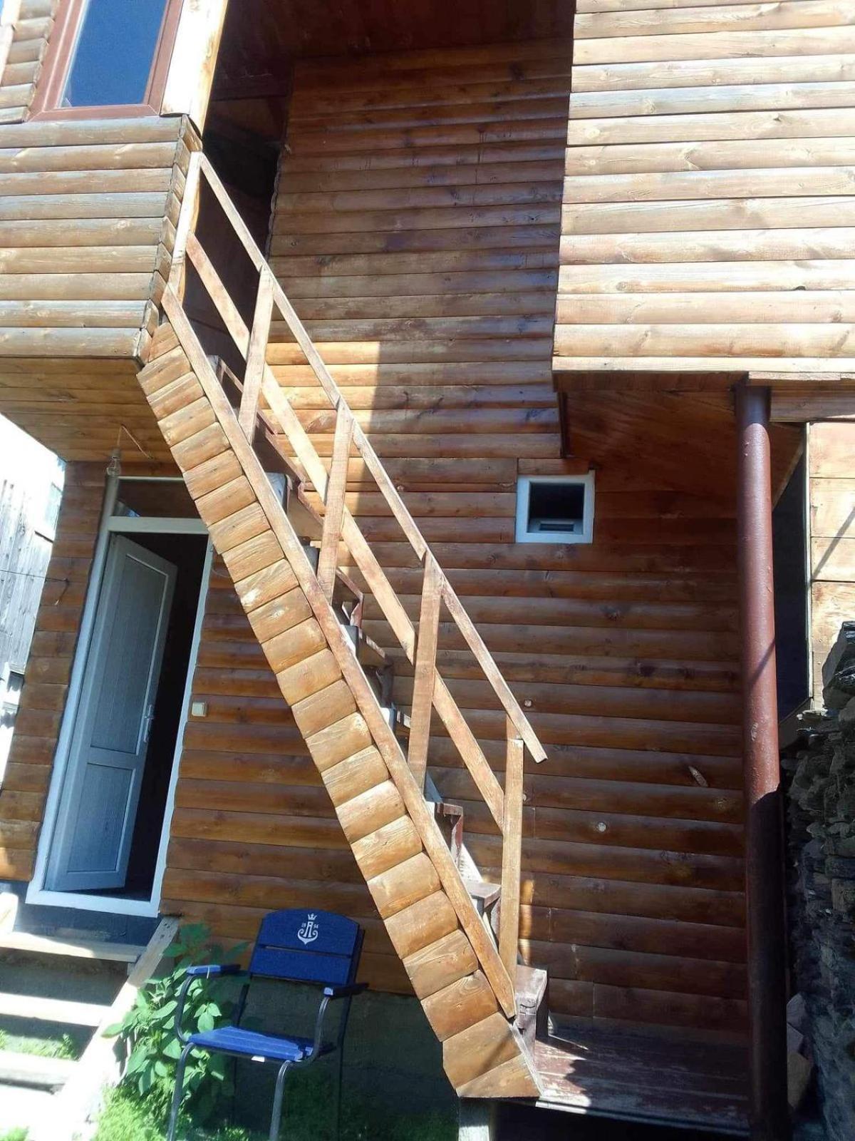 Guesthouse Luka Ushguli Luaran gambar